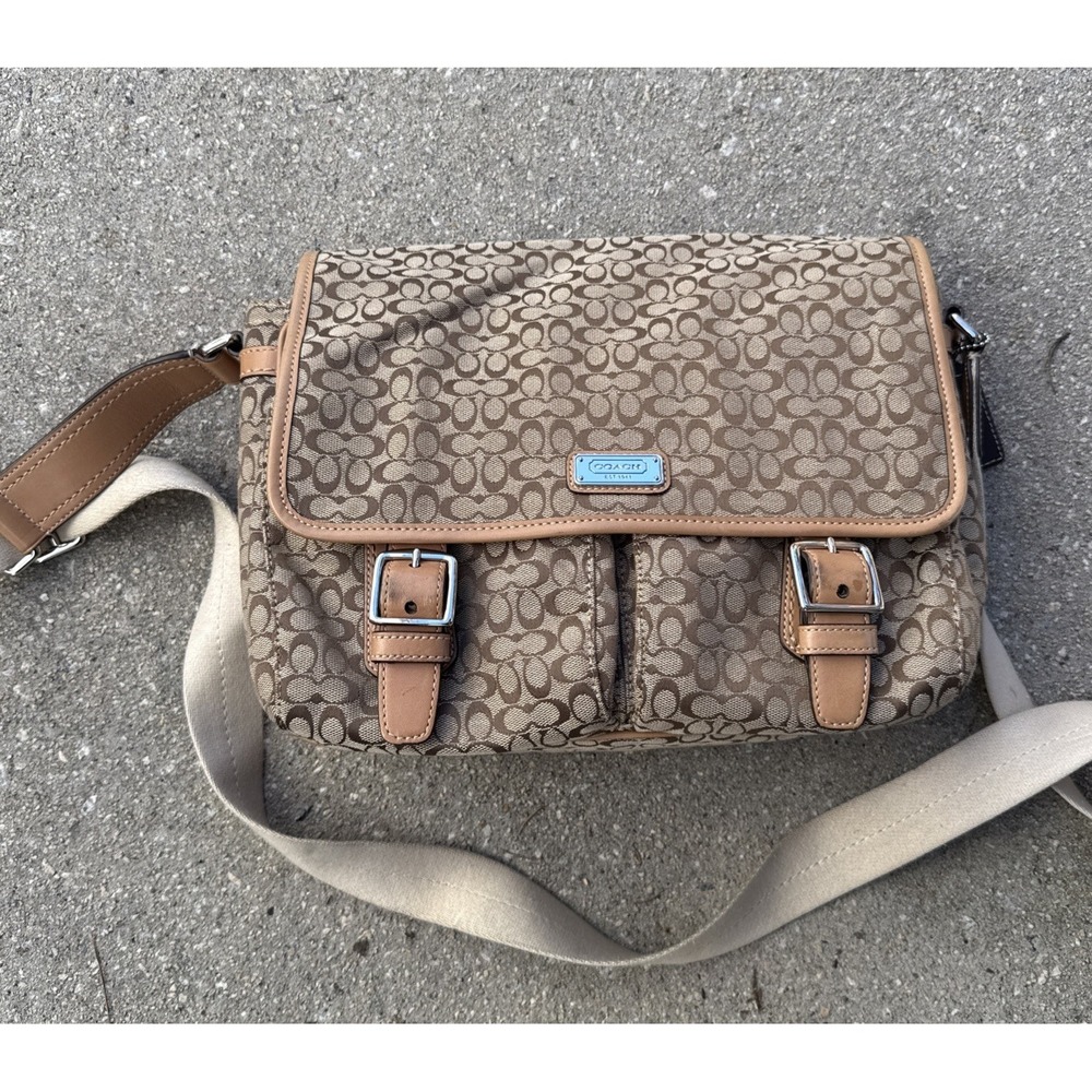 Coach Signature Small‎ Messenger Bag Jacquard Khaki/Camel HANDBAG PURSE F70283